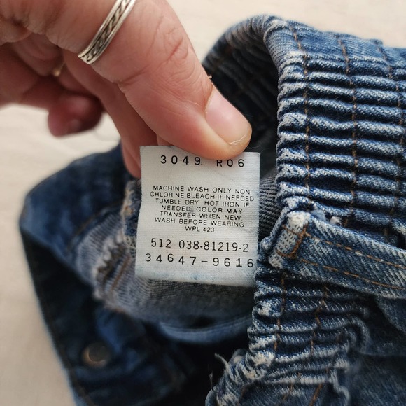 Vintage Levi's Yoke Front High Waisted Jeans 4t - Picture 10 of 10